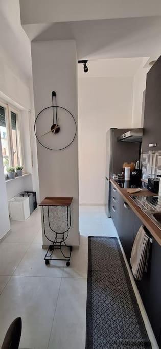 Faby & Fra Apartments Ливорно Экстерьер фото