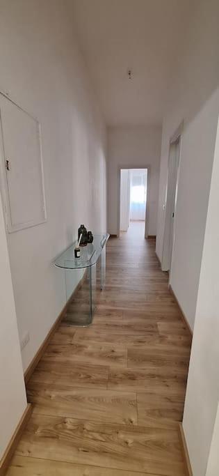 Faby & Fra Apartments Ливорно Экстерьер фото