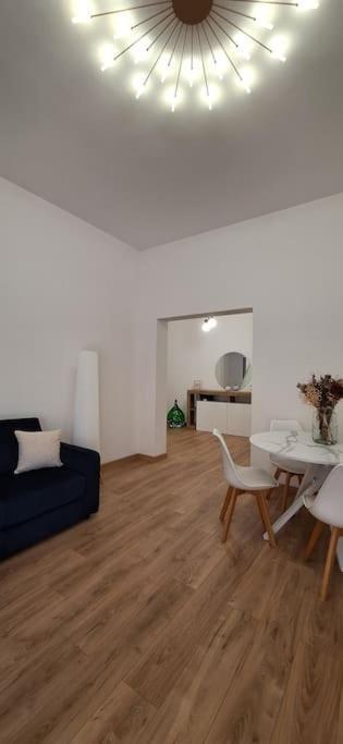 Faby & Fra Apartments Ливорно Экстерьер фото