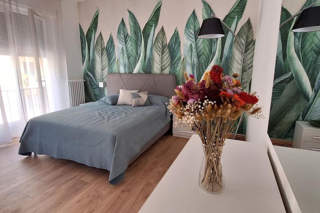 Faby & Fra Apartments Ливорно Экстерьер фото