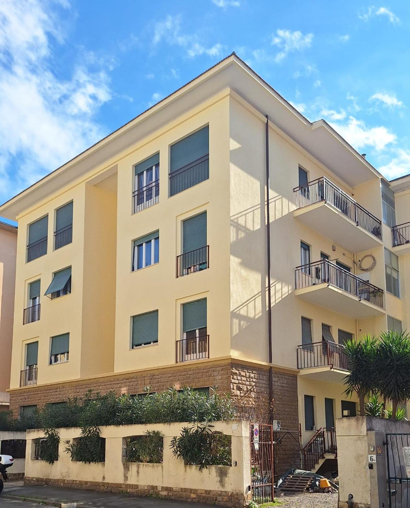 Faby & Fra Apartments Ливорно Экстерьер фото